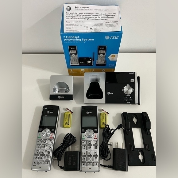 AT&T CL82215 Two-Handset Cordless Answering System with Caller ID/Call Waiting - Picture 3 of 11